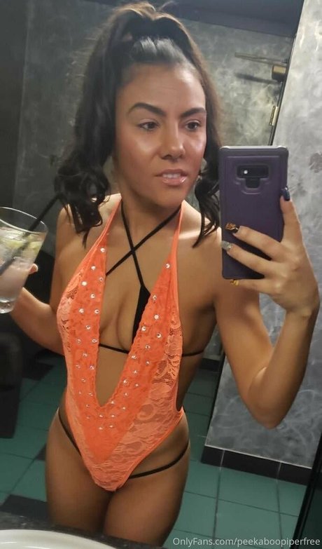 peekaboopiperfree nice pornstar pic