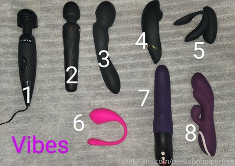 peekaboopiperfree top pornstar image