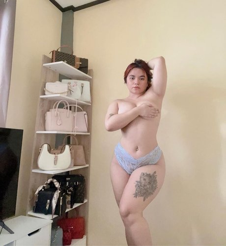 Ara Belle art pornstar img