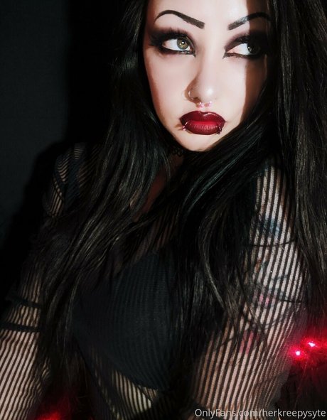 herkreepysyte pornstar hd photo