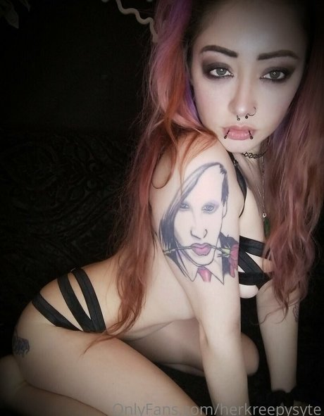 herkreepysyte hot pornstar images