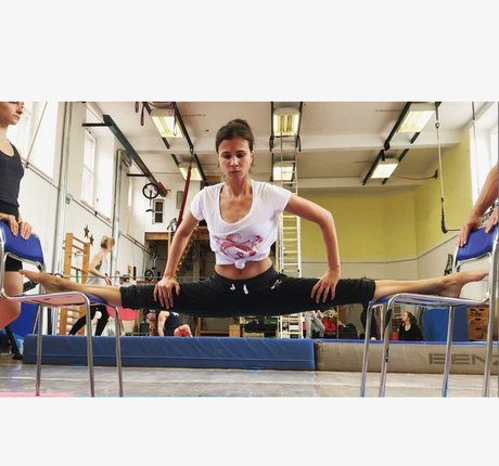 Aylin Tezel pornographic star picture