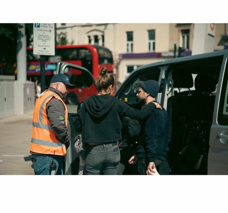 Aylin Tezel nice model photo