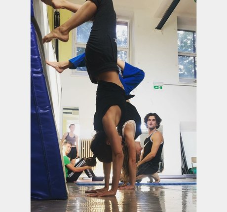 Aylin Tezel sex star pics