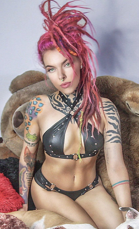 ukraine teen onlyfans art naked photos