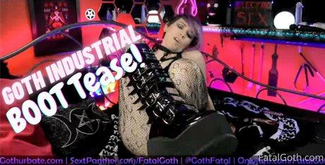 mirror selfie onlyfans porno pictures