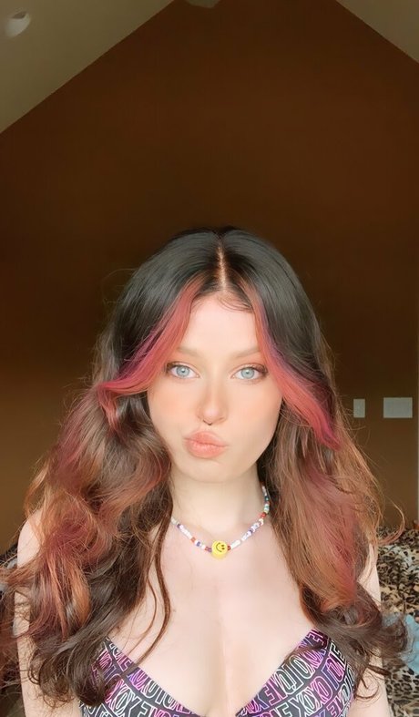 strawberry milk onlyfans hot nude photo