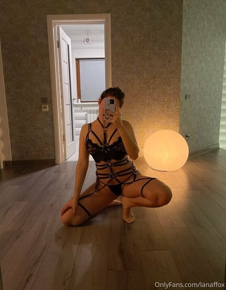 lanaffox hot model pic