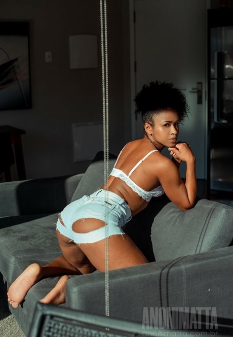 Naiara Rodrigues sexy pornstar images