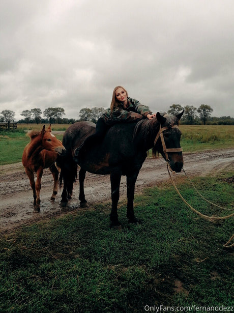 bellacherry69 free star photo