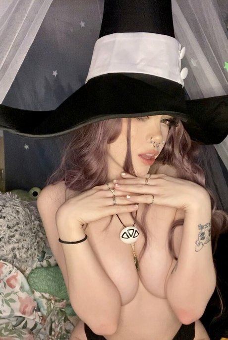 pipssqueakss hot actress picture