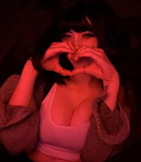 pipssqueakss hot actress image