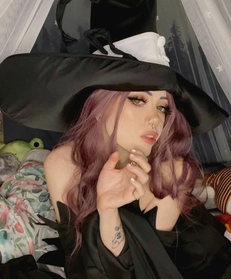 pipssqueakss star sexy pictures