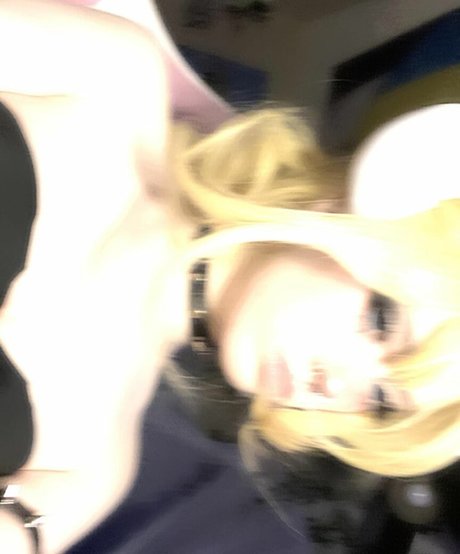 pipssqueakss beautiful pornstar img