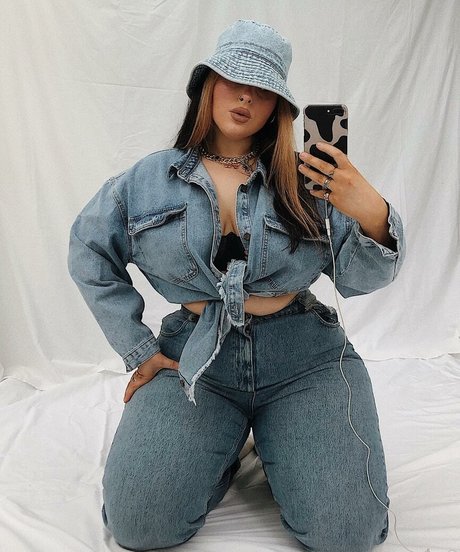 Holly Marston Profile Photo