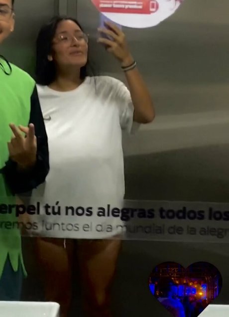 Itzel Lozano high quality model images