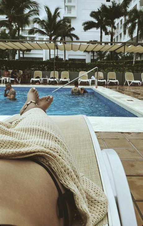 Itzel Lozano perfect model img