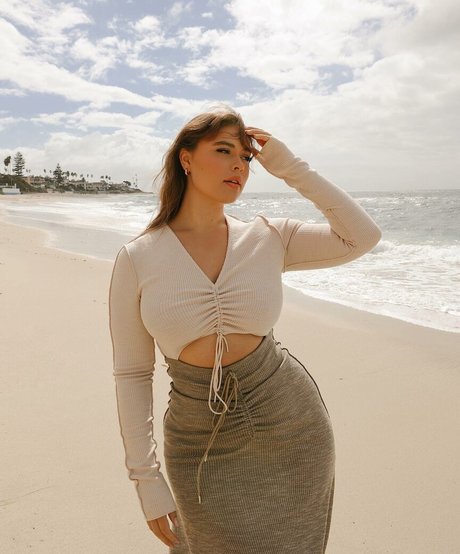 Venezia Cruz pornstar nudes photo