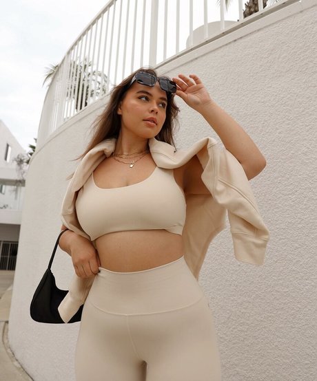 Venezia Cruz sex actress image