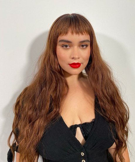 Venezia Cruz model beautiful image