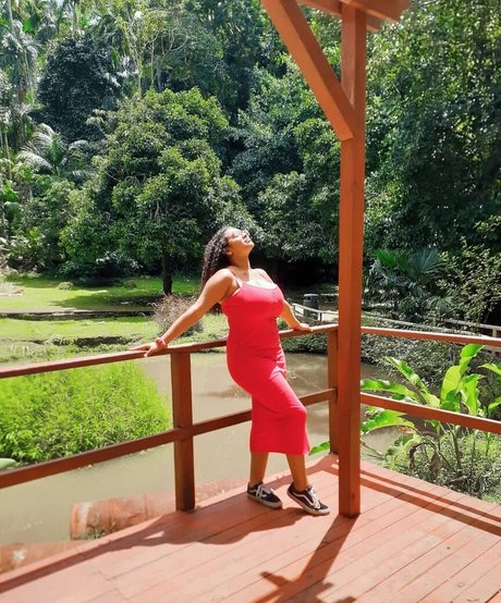 big tits brunette onlyfans pornographic picture