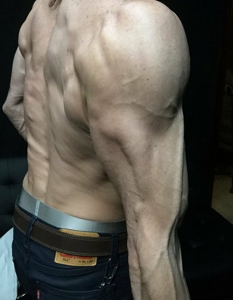 cbadonis star erotic pics