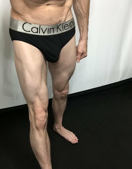 cbadonis model art pics