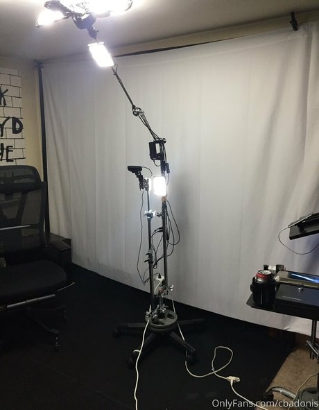 fart onlyfans free nude image