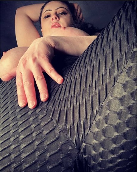 victoriarage sexy star gallery