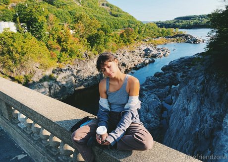 blonde babe onlyfans sex pics