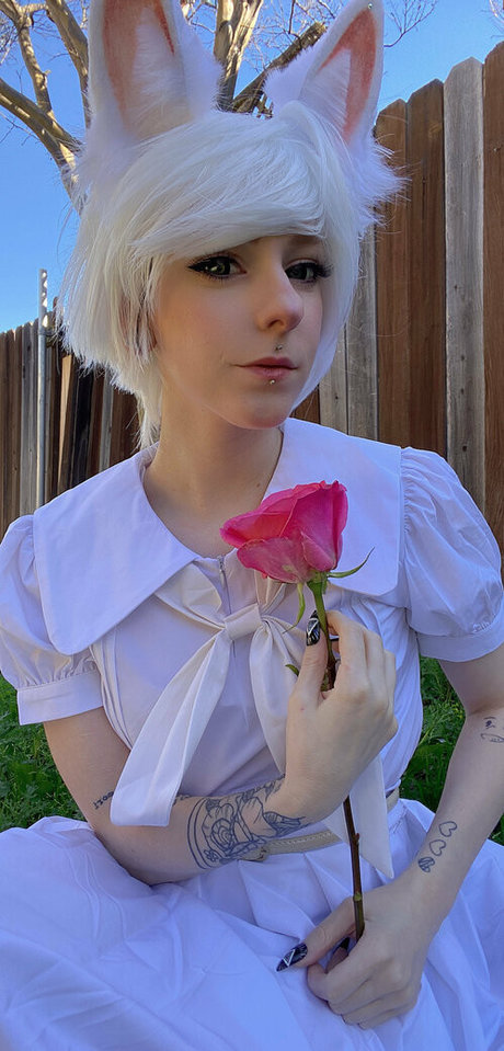 minibunzzz nudes model galleries