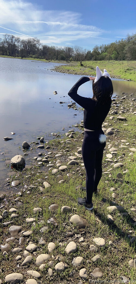 blonde handjob onlyfans free pictures