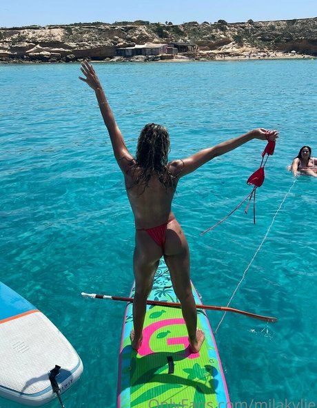 milakylie perfect pornstar gallery