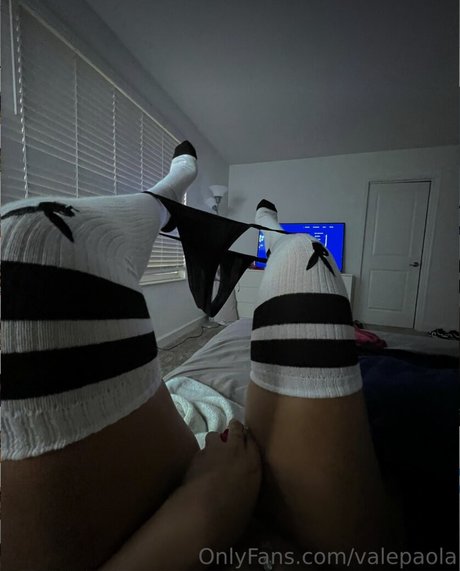 Valentina Paola perfect pornstar pictures