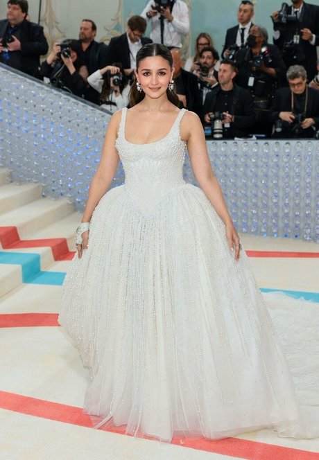 Alia Bhatt adult star pic