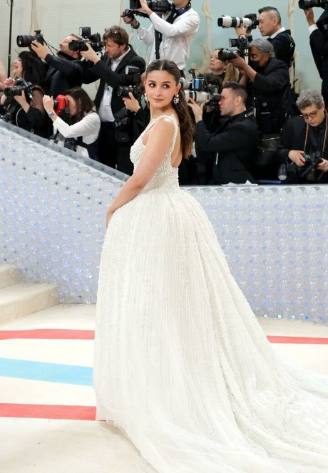 Alia Bhatt free star galleries