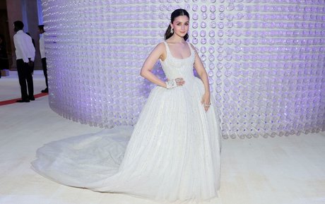 Alia Bhatt star xxx picture