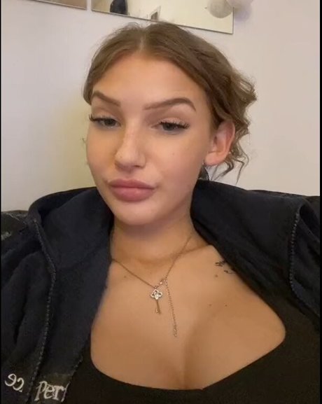 nelldelli xxx actress img