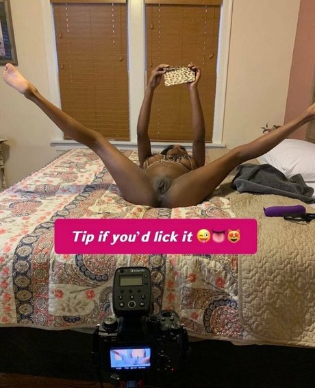 tattooed onlyfans hot archive