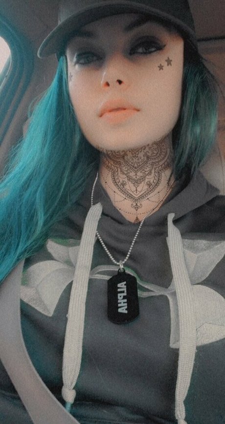 midnightwolfy pornographic star gallery