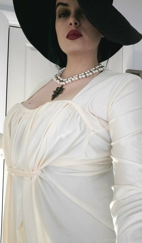 midnightwolfy star porn photos