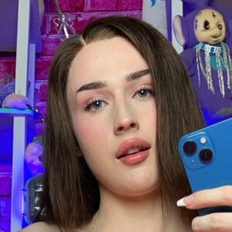 Brokedollparts nice model image