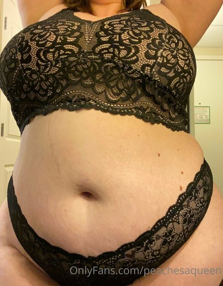 peachesaqueen pornstar high quality photo