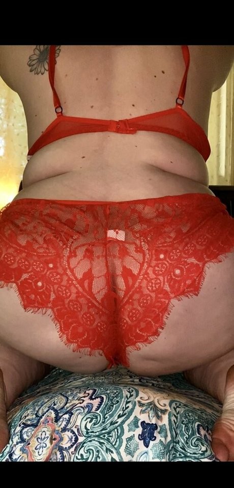 peachesaqueen pornstar perfect pics