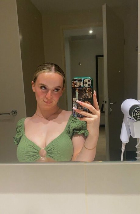 Aiobhin perfect actress picture