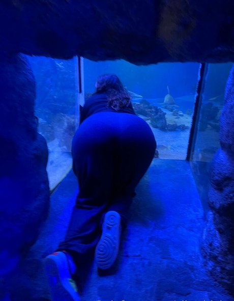 slimthickn exclusive model pictures