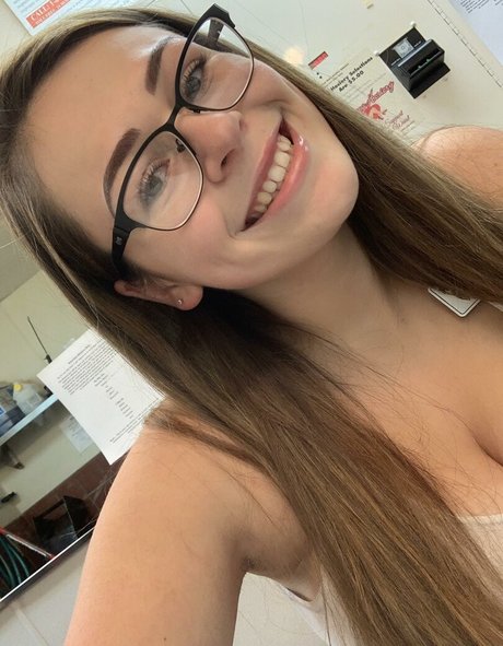 mirror selfie onlyfans hot sexy image