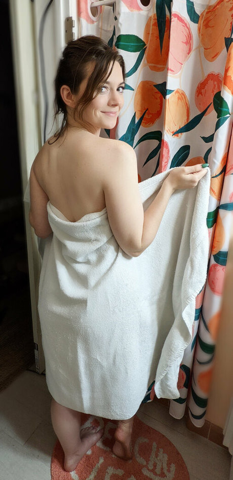 givemeavamoore best star picture