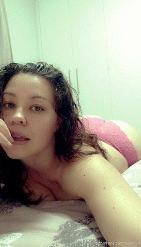 xbinkyx xxx model picture