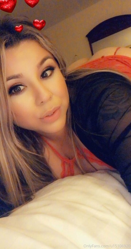 funncrazygirll naked model picture